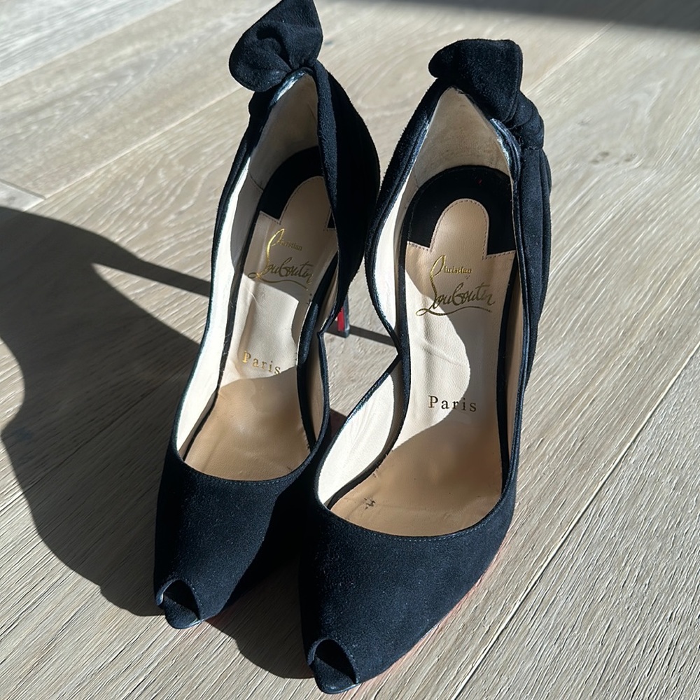 COPY - Christian Louboutin heels